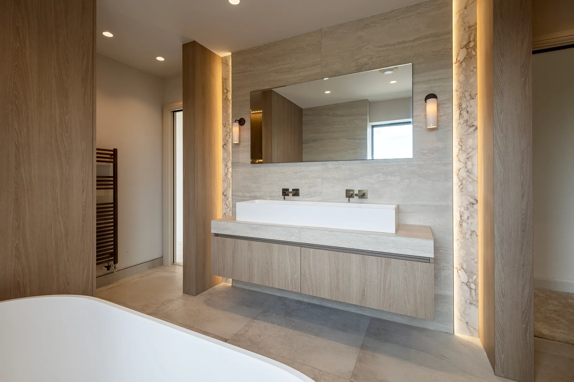 Art-influenced interior design in Yorkshire by Dean Heim & Co.